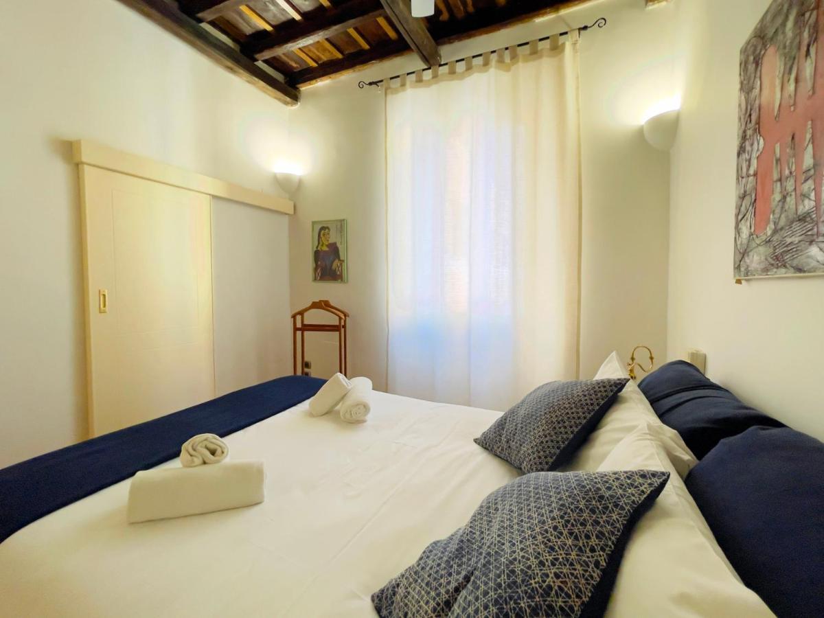 Apartmán Calisto 3 Řím Exteriér fotografie