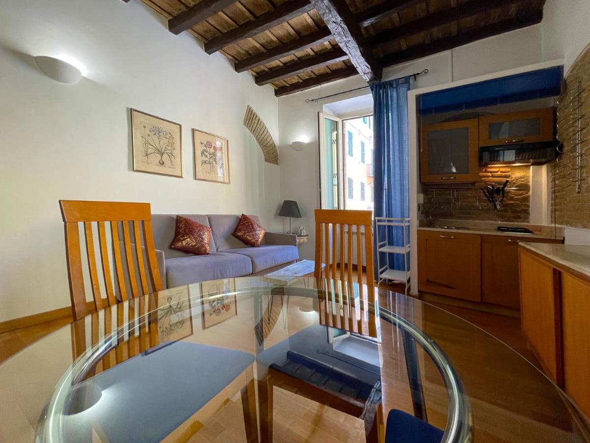 Apartmán Calisto 3 Řím Exteriér fotografie